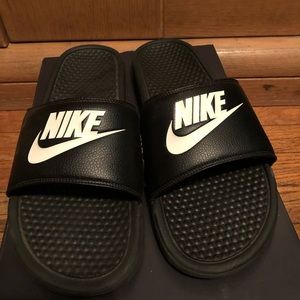 Men Nike slide